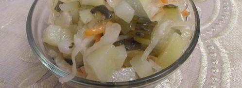 салат с картофелем и соленьями. Шаг 8