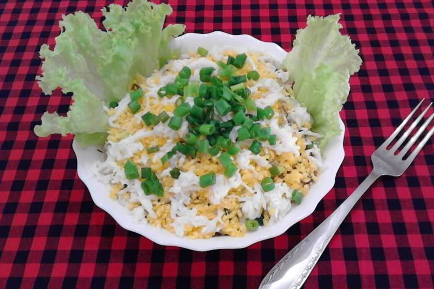 Рецепт салата с картошкой фри и курицей