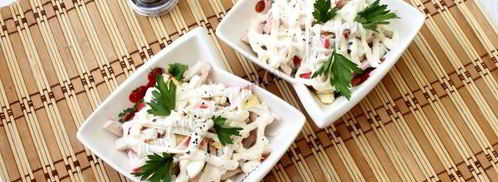 крабовый салат с кальмарами. Шаг 9