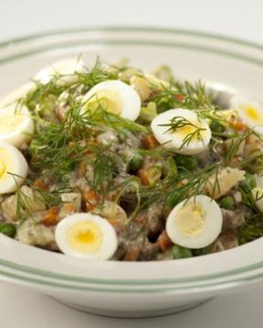 Оливье с говяжьей печенкой