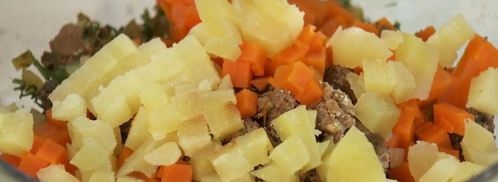 оливье с говяжьей печенкой. Шаг 4