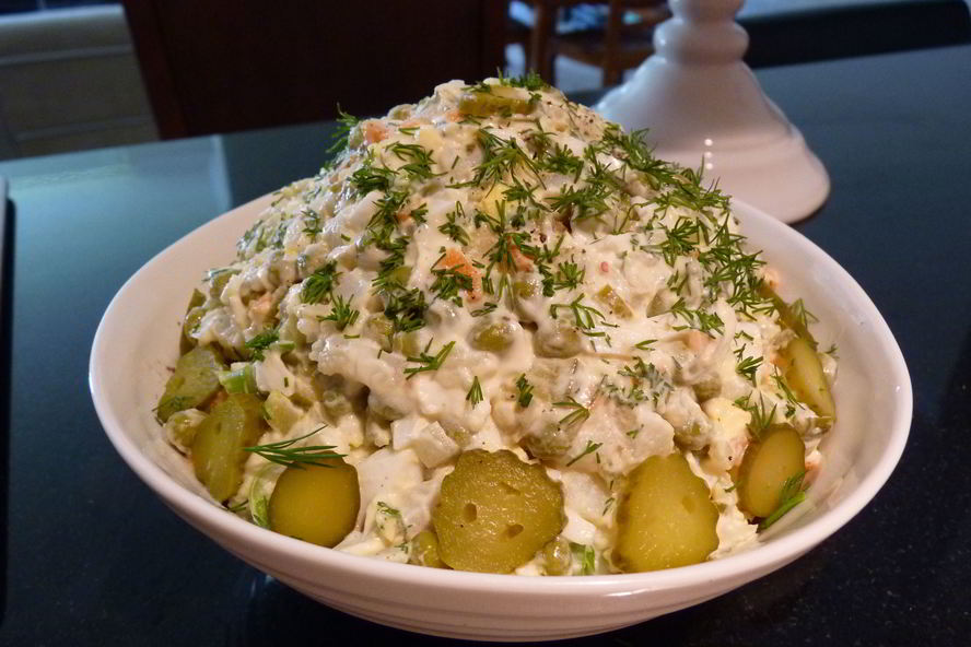 Рецепт салата оливье без мяса