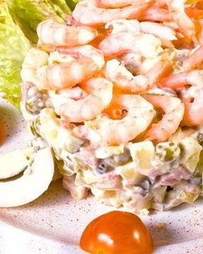 Салат Оливье с креветками