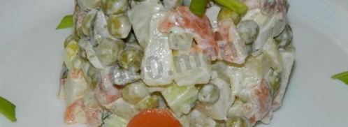 салат оливье с семгой и огурцом. Шаг 10