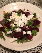 Салат из свеклы со стручковой фасолью