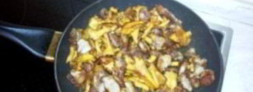 салат из жареных лисичек. Шаг 5