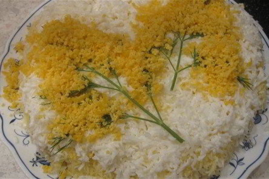 Рецепт салата мимоза с лососем