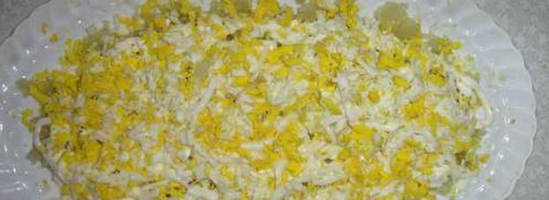 салат мимоза с сардиной. Шаг 27