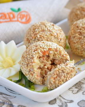 Салатные шарики Мимоза