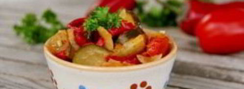 салат на зиму с огурцами и помидорами. Шаг 7