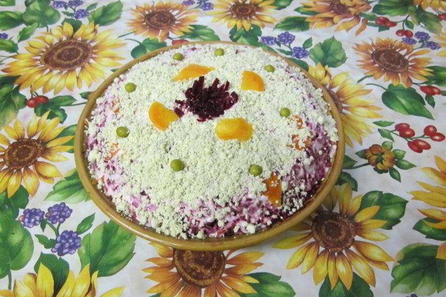 Рецепт новогодней селедки под шубой