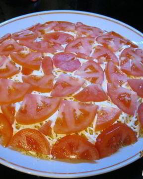 Сельдь под шубой из помидор