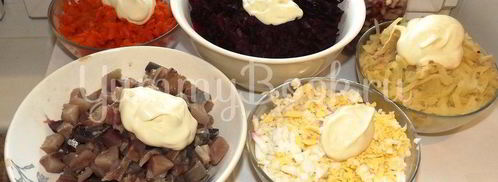 сельдь под шубой самая вкусная. Шаг 4