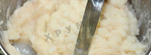 сельдь под шубой в картофельных тарталетках. Шаг 3