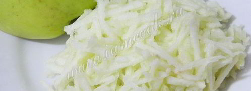 селедка под легкой шубой с яблоком. Шаг 7