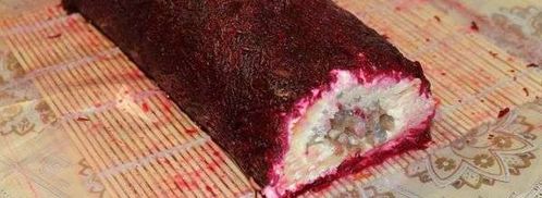 селедка под шубой, свернутая рулетом. Шаг 6