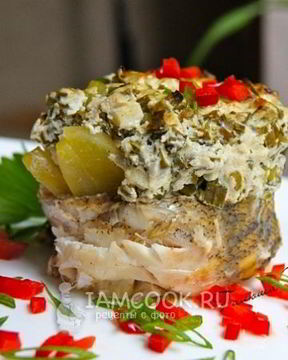 Судак под шубой из икры