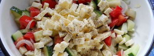 салат с брынзой и помидорами. Шаг 4