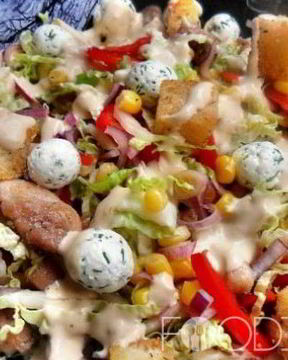 Салат с сыром фетакса