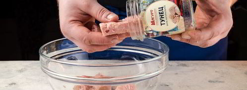 салат с тунцом и пряной заправкой. Шаг 5