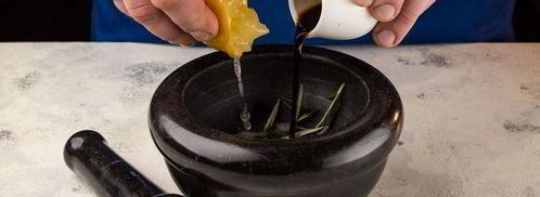 салат с тунцом и пряной заправкой. Шаг 6