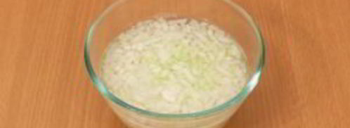 салат с тунцом и сухариками. Шаг 3