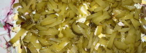 салат со свеклой, курицей и сельдереем. Шаг 8