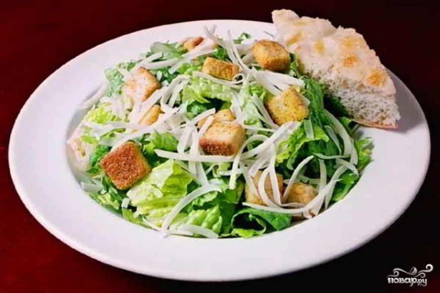 Рецепт салата цезарь по-домашнему