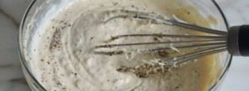 соус для салата цезарь простой. Шаг 3