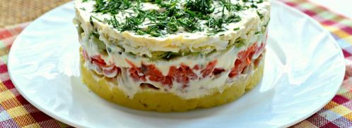 слоеный салат с кальмарами и картофелем. Шаг 6