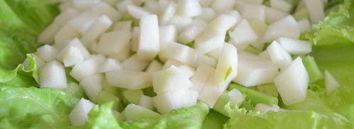 свежий летний салат с фетой и огурцом. Шаг 5