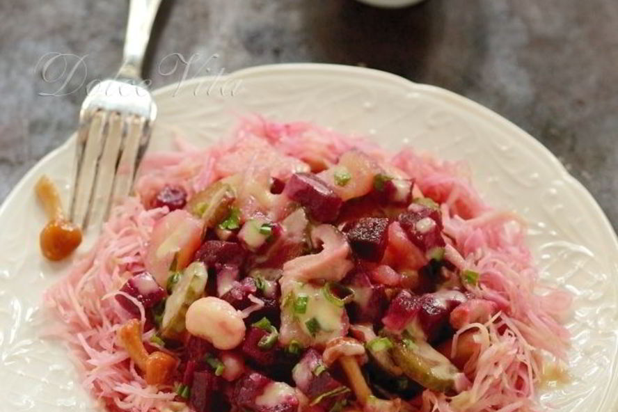 Рецепт винегрета с капустой, грибами и заправкой без масла