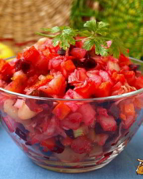 Винегрет с яблоками и отварной фасолью