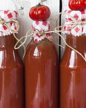 Ароматный кетчуп с яблоками