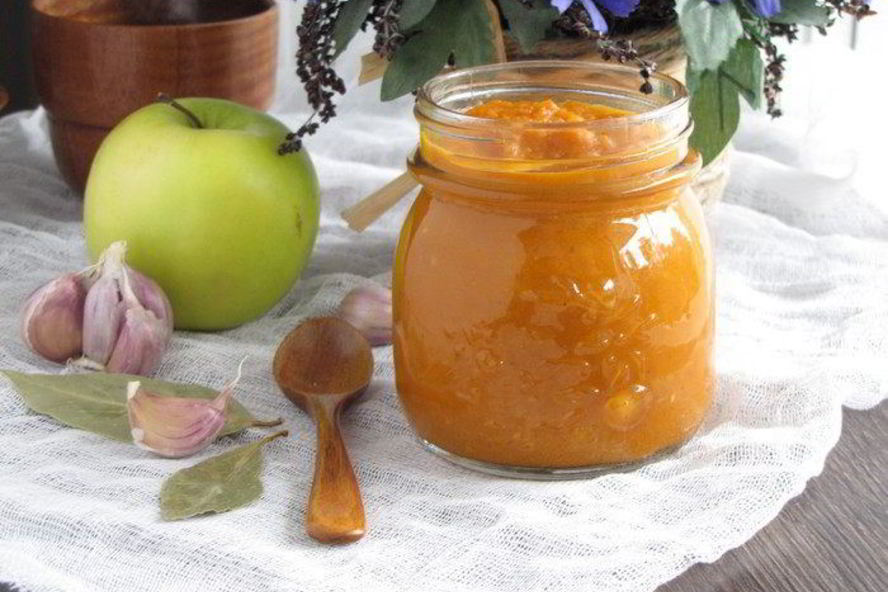 Рецепт пряного кетчупа с яблоками и карри