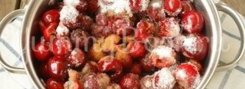 соус из черешни. Шаг 4