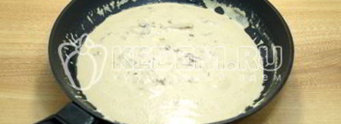 соус из сухих грибов со сметаной. Шаг 7