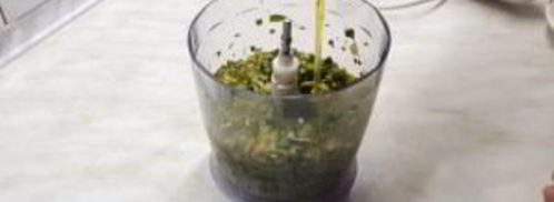 домашний соус песто. Шаг 4