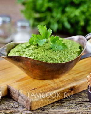 Соус песто из первой зелени