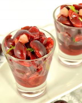 Острая вишневая сальса