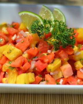 Сальса из ананаса и папайи