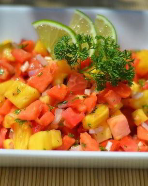 Сальса из ананаса и папайи