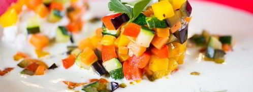 тартар из овощей в соусе из йогурта. Шаг 11