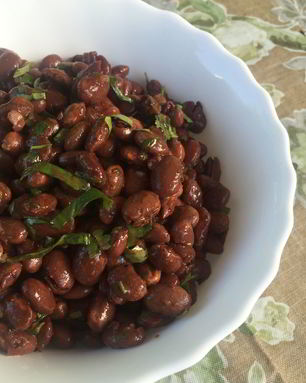 Фасоль с Ткемали