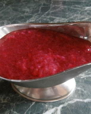 Соус Ткемали из красной смородины