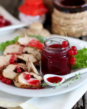 Соус Ткемали из смородины