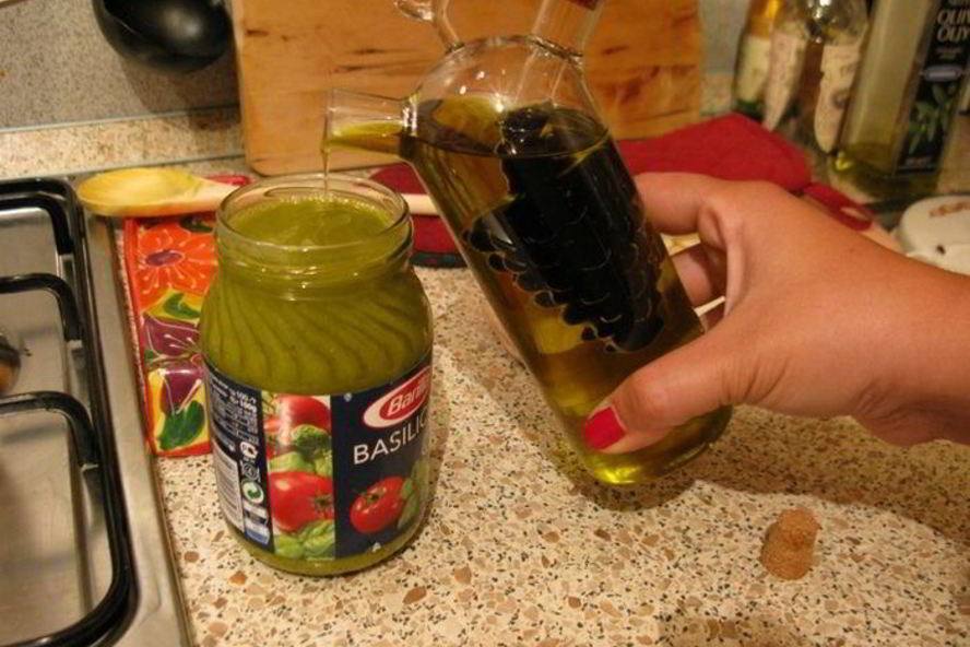 Рецепт ткемали из дачных слив