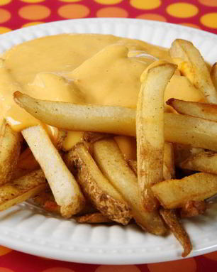 Томатный и сырный соус для картошки фри