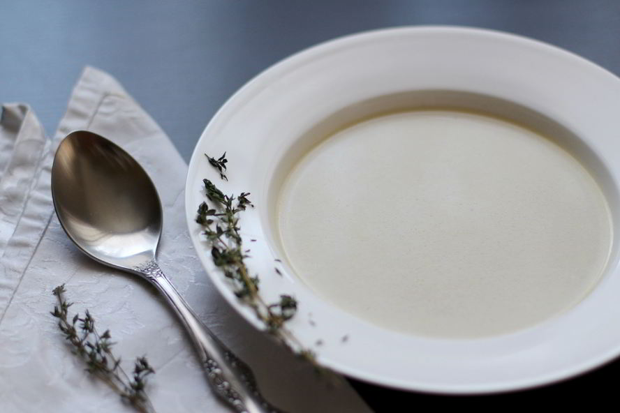 Рецепт белого супа с миндалем