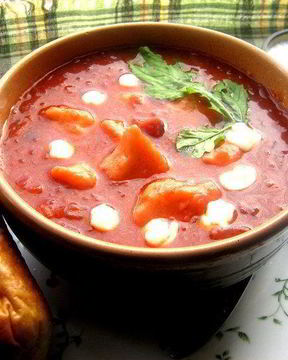 Борщ с картофельными ньокками